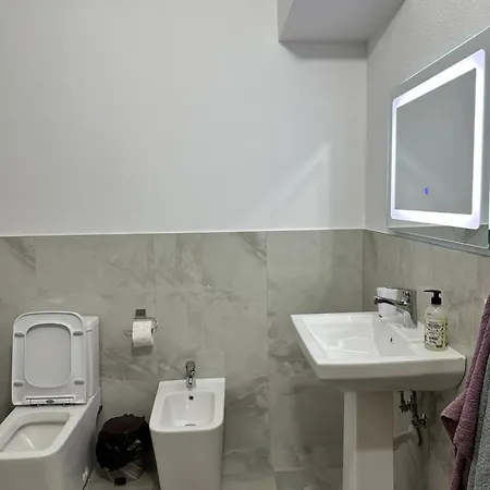 Oda ve Kahvaltı Alessio 3*