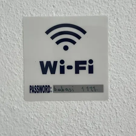 Oda ve Kahvaltı Alessio 3*