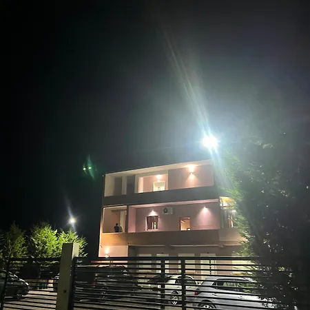 Alessio 3* Krujë